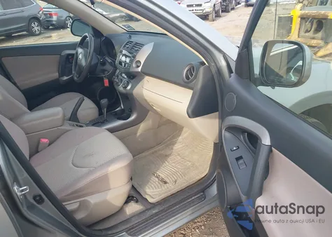 2006 Toyota Rav4 из США, поврежденный, VIN JTMBD33V766006812